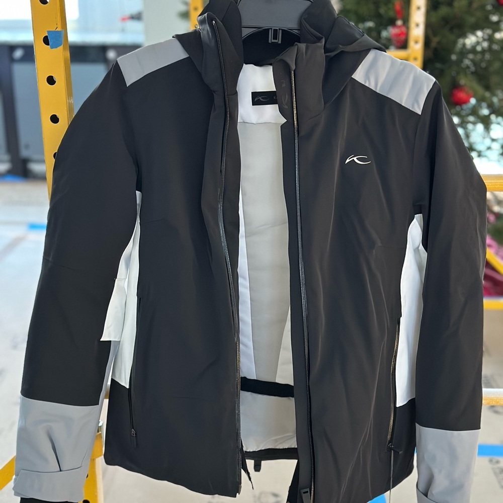 NWT Womems KJUS Laina Jacket